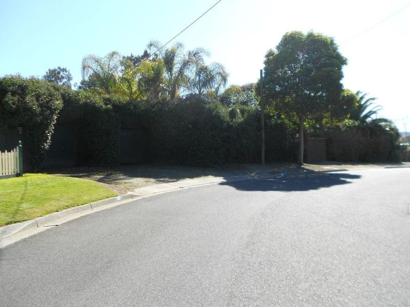 4 & 6 Drury Street, Beaconsfield VIC 3807