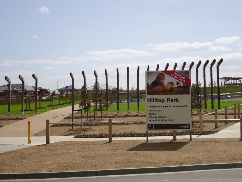 Lot 1111 Paso Grove, Clyde North VIC 3978