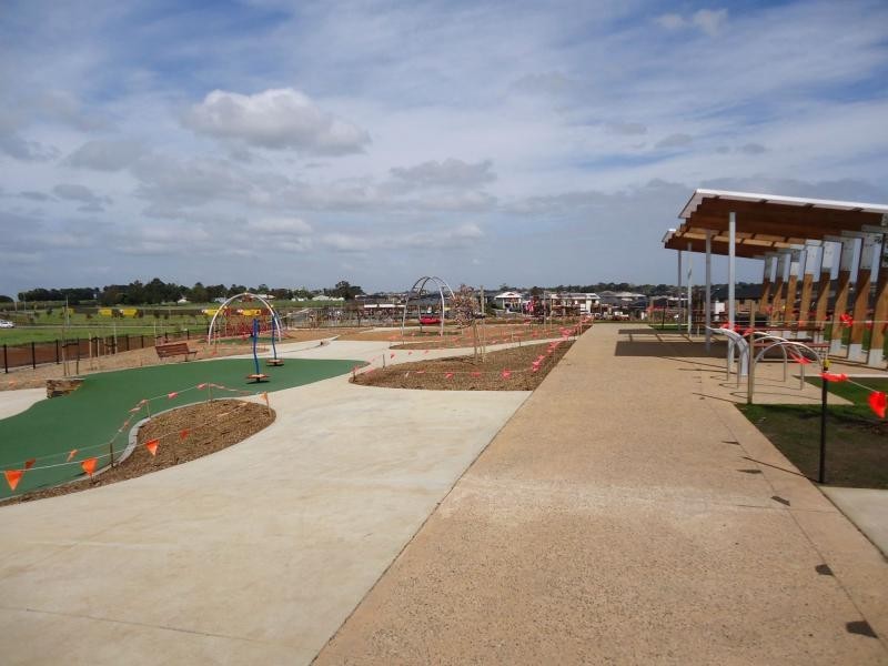 Lot 1111 Paso Grove, Clyde North VIC 3978