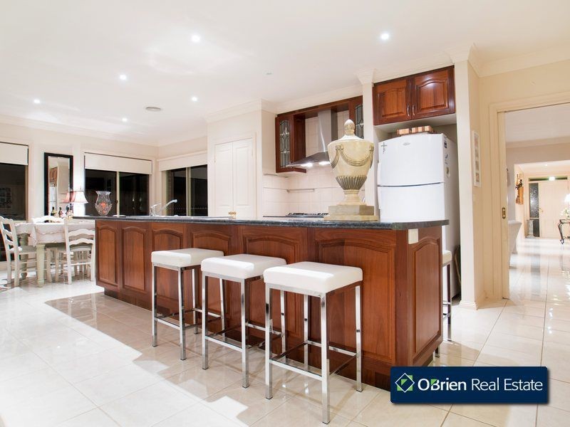 17 Hawkesbury Street, Berwick VIC 3806