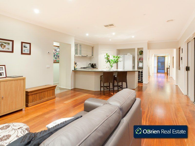 4 Chase Boulevard, Berwick VIC 3806