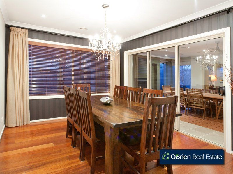 4 Chase Boulevard, Berwick VIC 3806