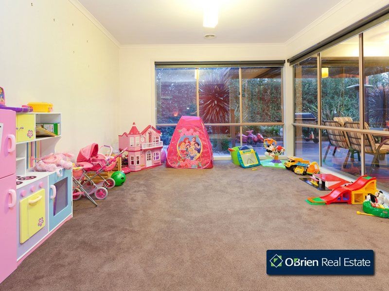 1 Silverstone Drive, Cranbourne VIC 3977