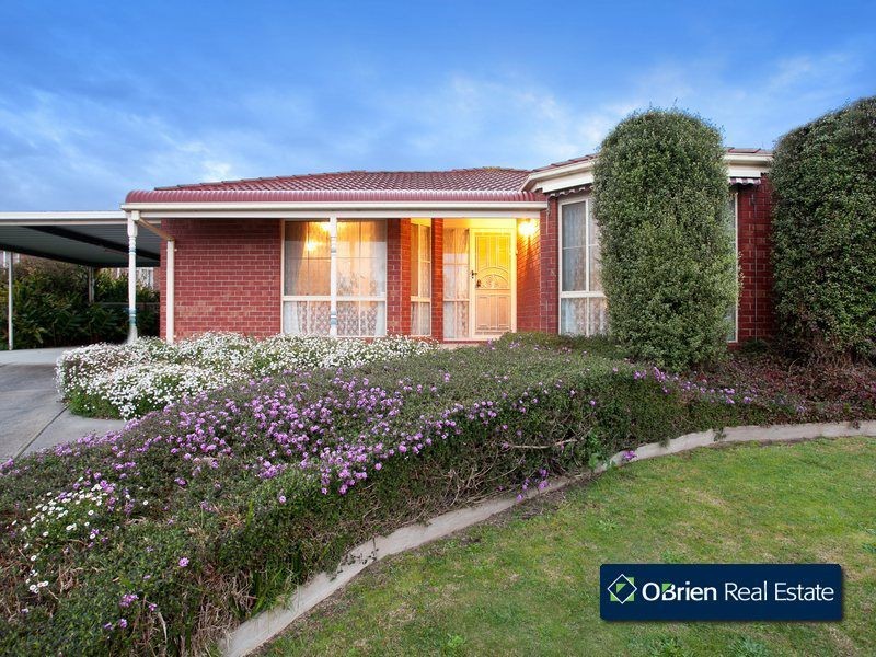 44 Jarryd Crescent, Berwick VIC 3806
