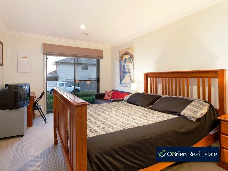 77 Meridian Circuit, Berwick VIC 3806