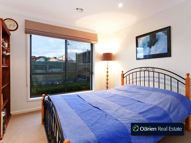 77 Meridian Circuit, Berwick VIC 3806