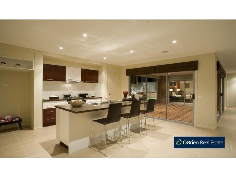 5 Botanic Drive, Pakenham VIC 3810