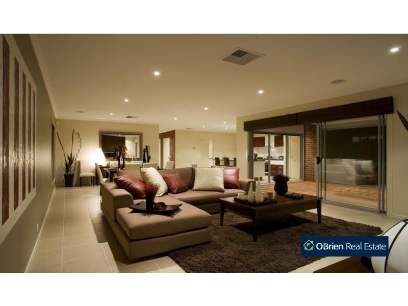 5 Botanic Drive, Pakenham VIC 3810