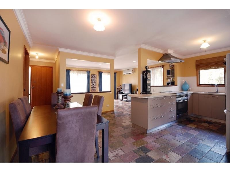 48 Bayview Road, Tooradin VIC 3980