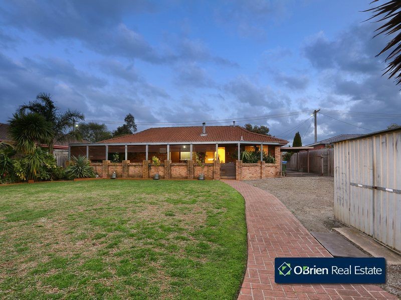 5 Lawson Close, Cranbourne VIC 3977