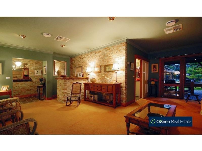 64 Kelvin Grove, Langwarrin VIC 3910