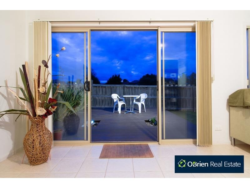 5 Shane Court, Berwick VIC 3806