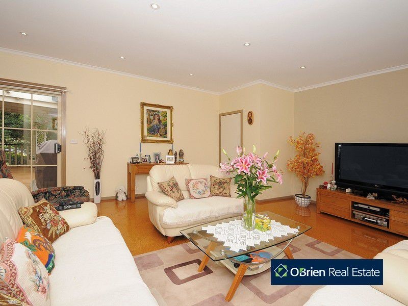 200 Pearcedale Road, Cranbourne South VIC 3977