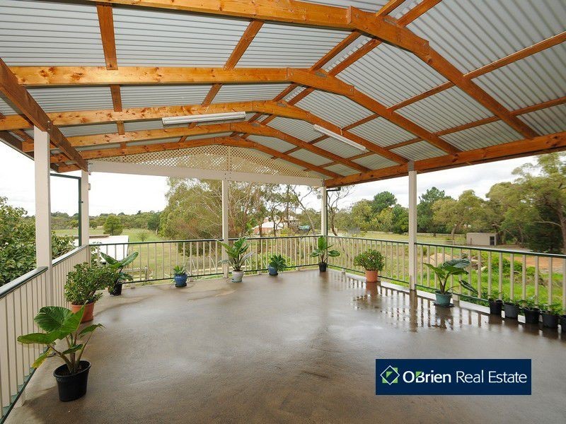 200 Pearcedale Road, Cranbourne South VIC 3977