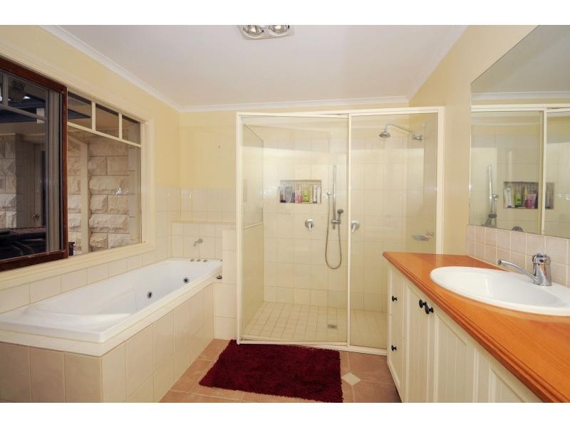11 Hamilton Court, Pearcedale VIC 3912
