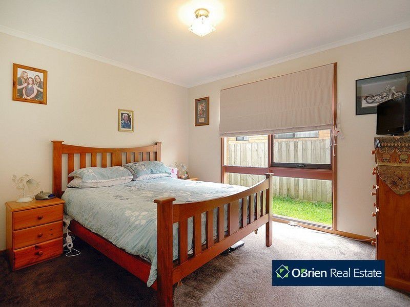 18 Josephine Avenue, Cranbourne VIC 3977