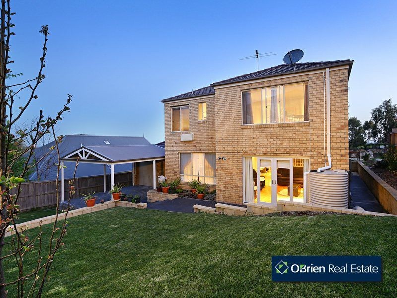 4 Tabak Court, Berwick VIC 3806
