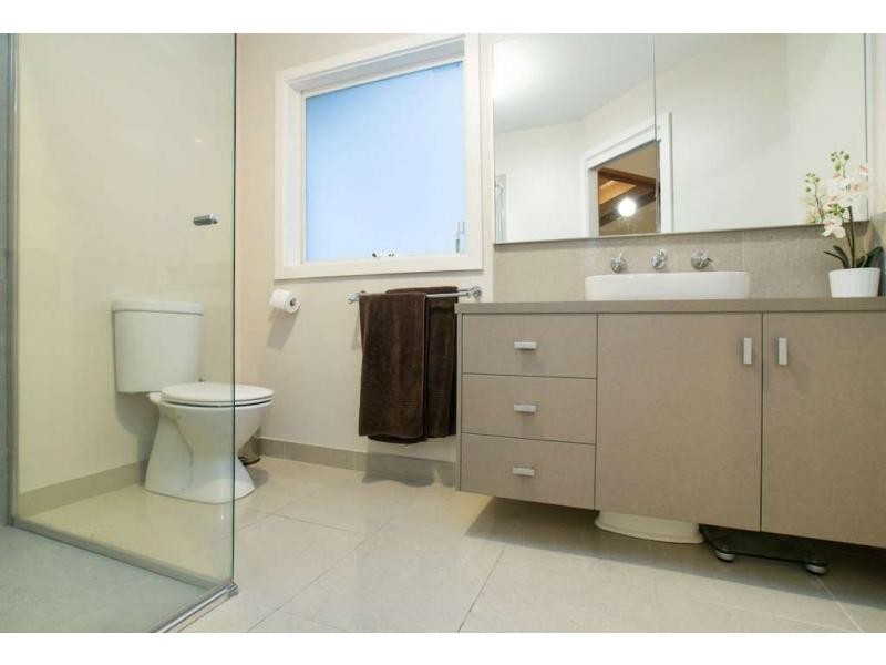 6 Young Street, Beaconsfield Upper VIC 3808