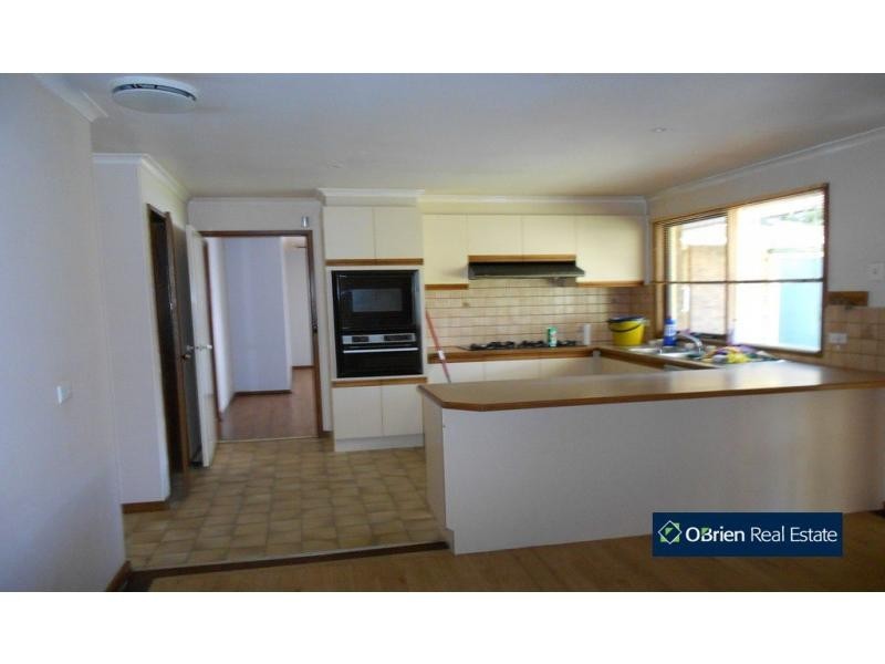 10 Osprey Court, Carrum Downs VIC 3201