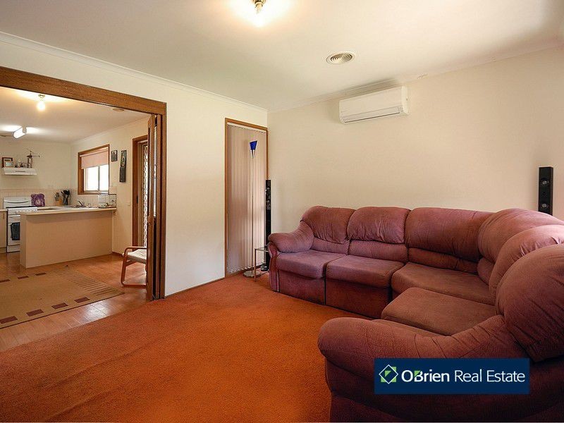 13/10 Lemnian Court, Langwarrin VIC 3910