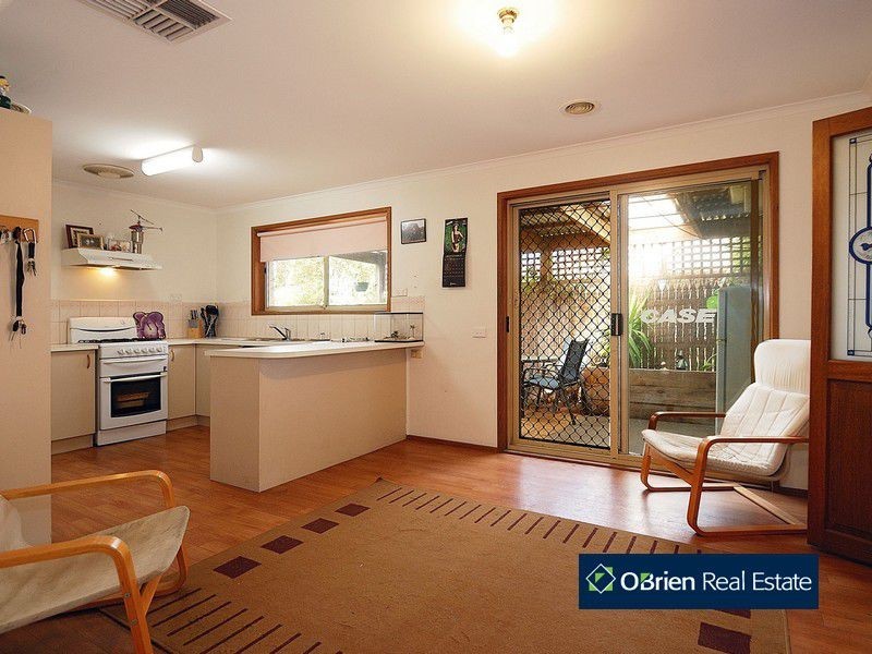 13/10 Lemnian Court, Langwarrin VIC 3910