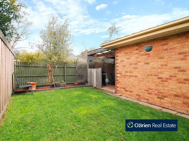 13/10 Lemnian Court, Langwarrin VIC 3910