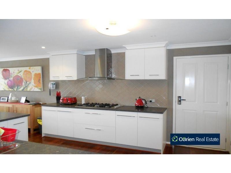 73 Whistler Way, Berwick VIC 3806