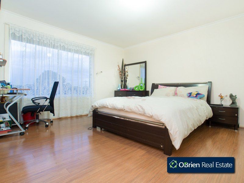 8 Koonung Street, Dandenong North VIC 3175