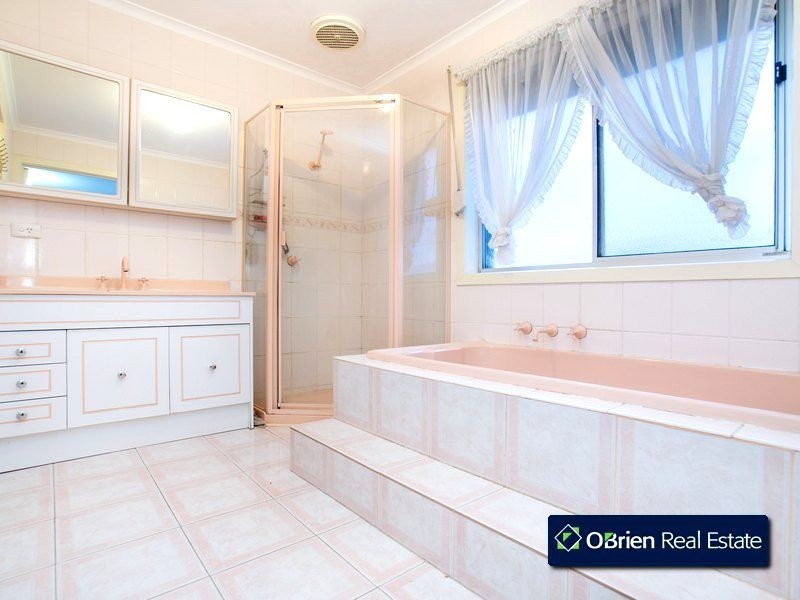 8 Koonung Street, Dandenong North VIC 3175