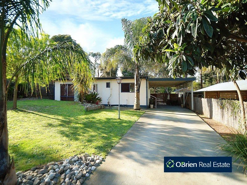 63 Glenalva Parade, Cannons Creek VIC 3977