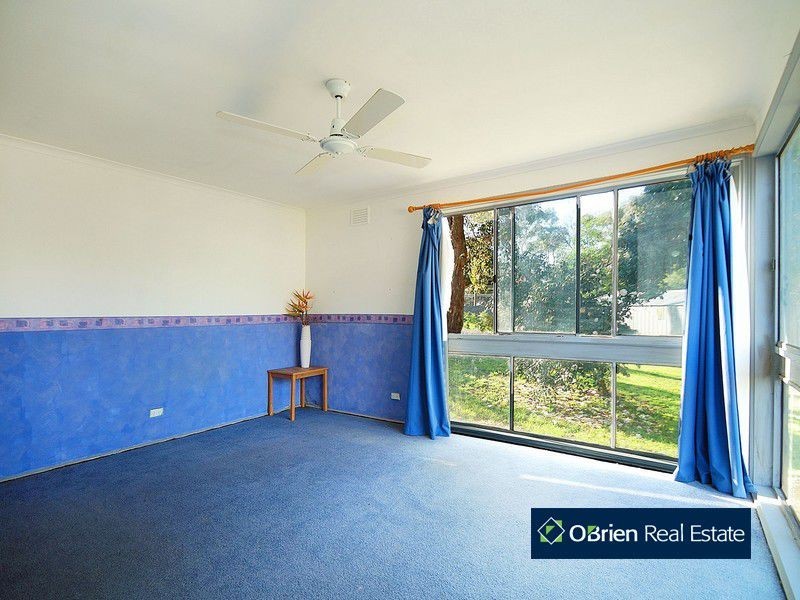 63 Glenalva Parade, Cannons Creek VIC 3977