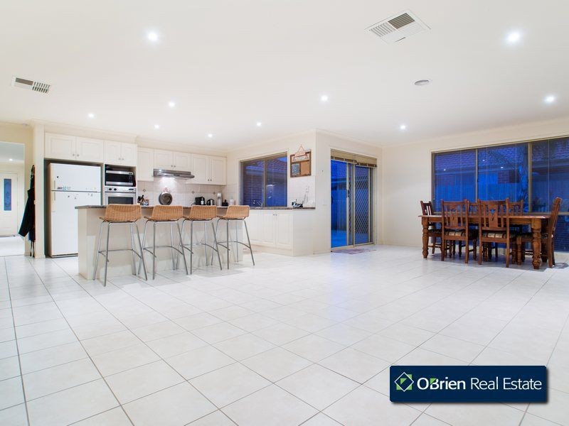 7 Wilton Green, Beaconsfield VIC 3807