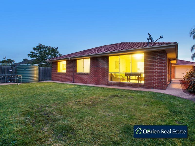 7 Wilton Green, Beaconsfield VIC 3807