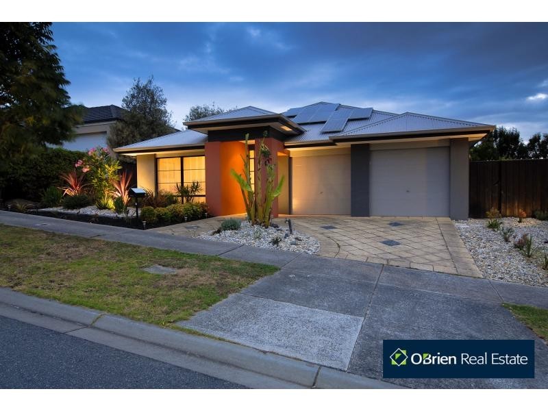 7 Clendon Street, Berwick VIC 3806