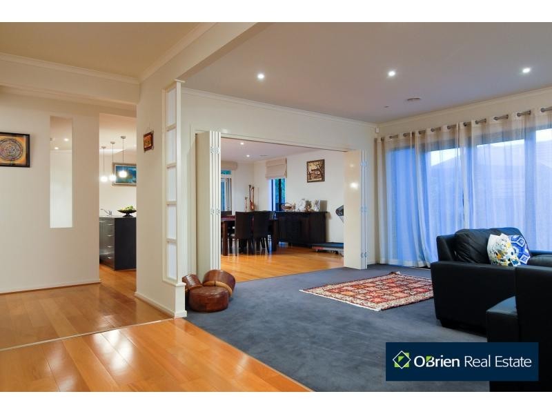 7 Clendon Street, Berwick VIC 3806