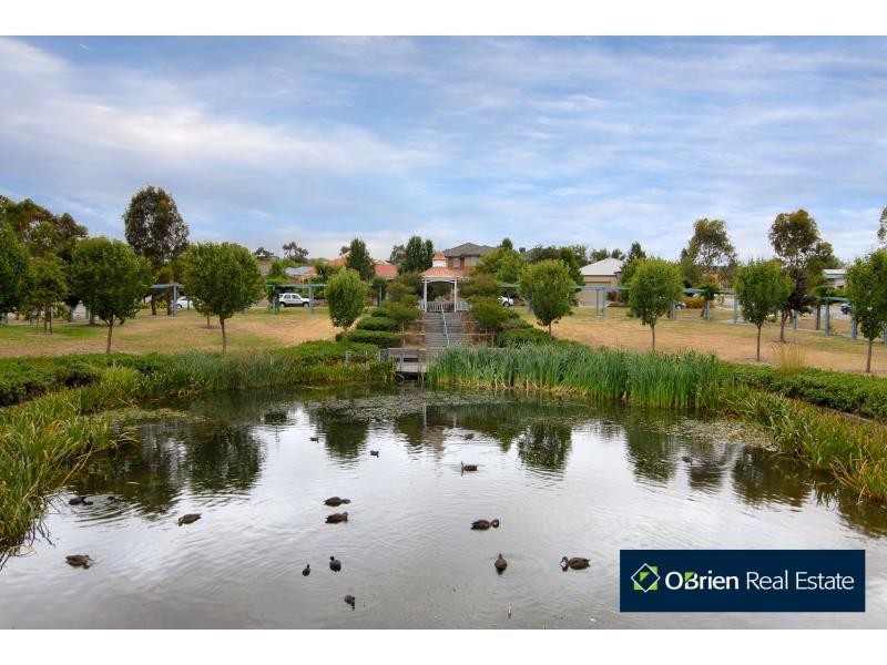 7 Clendon Street, Berwick VIC 3806