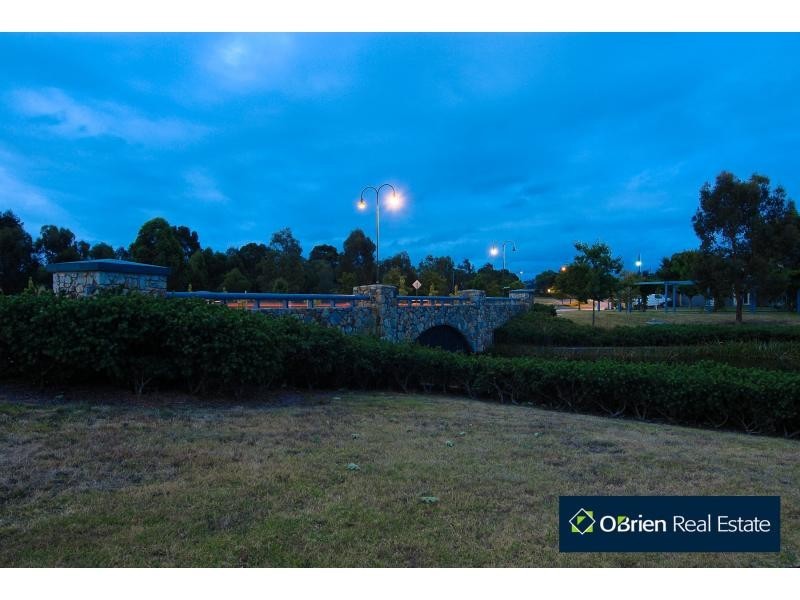 7 Clendon Street, Berwick VIC 3806