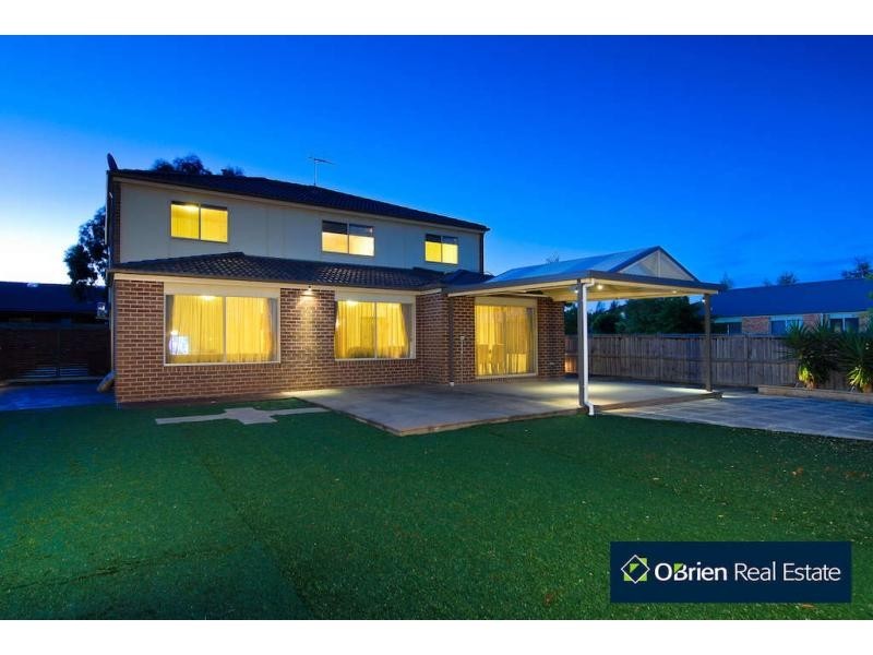 2 Ambiance Crescent, Narre Warren South VIC 3805