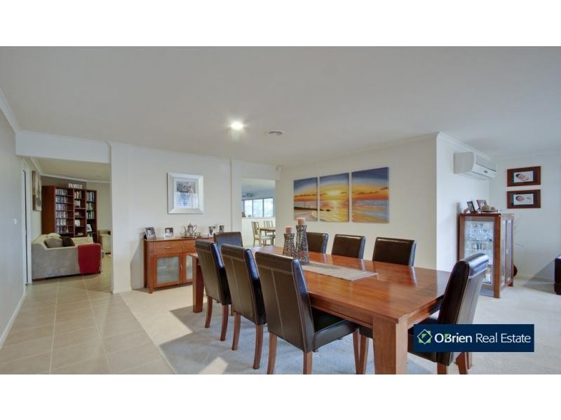 10 Sherbrooke Court, Narre Warren South VIC 3805