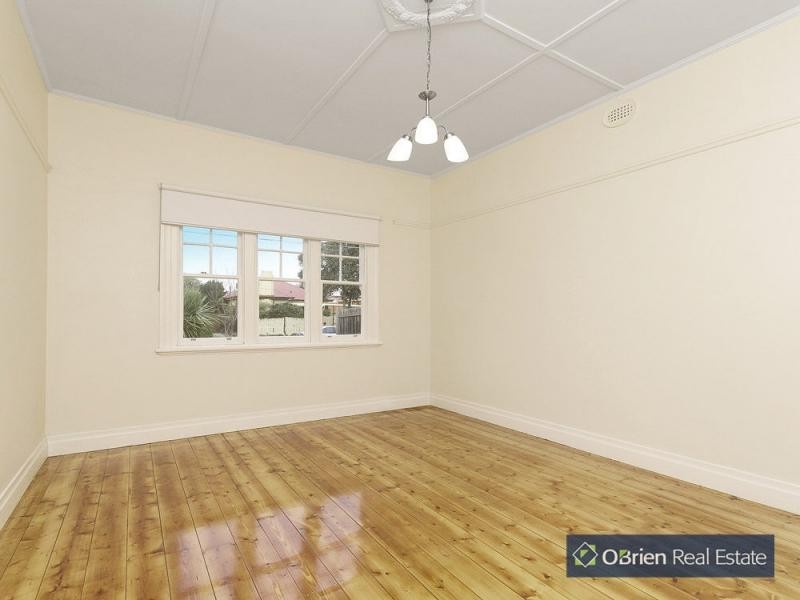 7 Eighth Street, Parkdale VIC 3195