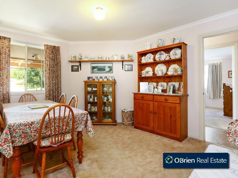 9 Milparinka Way, Berwick VIC 3806