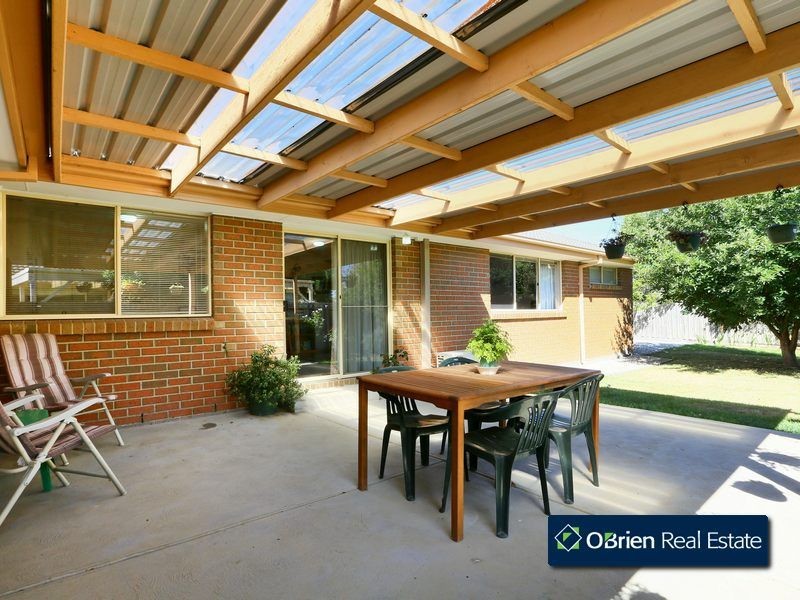 9 Milparinka Way, Berwick VIC 3806