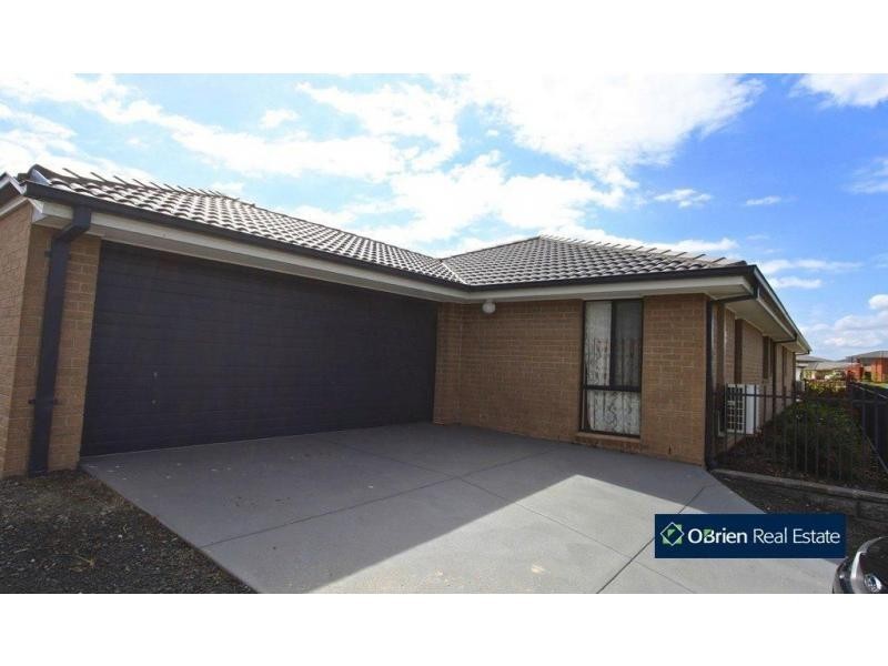 1 Egan Lane, Lyndhurst VIC 3975