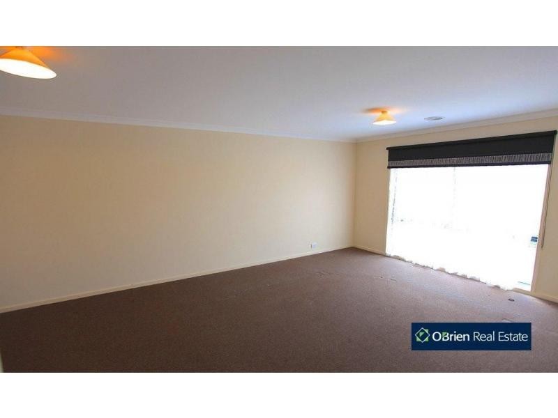 1 Egan Lane, Lyndhurst VIC 3975