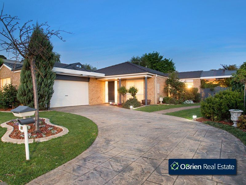 23 Newman Court, Berwick VIC 3806