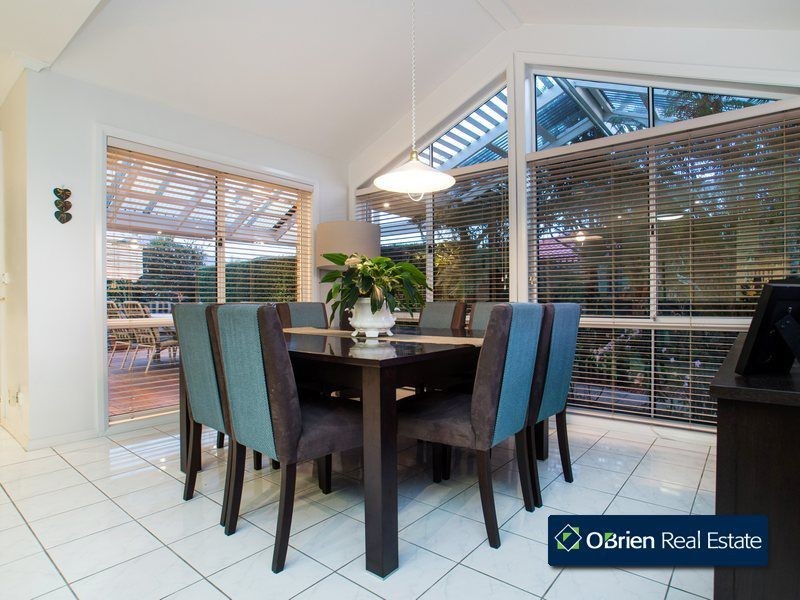 23 Newman Court, Berwick VIC 3806