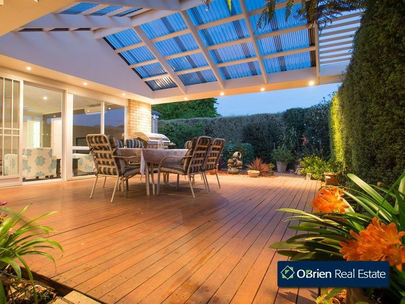 23 Newman Court, Berwick VIC 3806