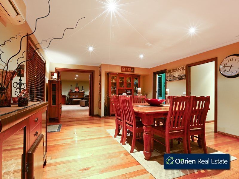 14 Mountain Flat Road, Narre Warren East VIC 3804