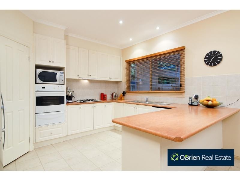 11 Mercy Court, Berwick Springs, Narre Warren South VIC 3805