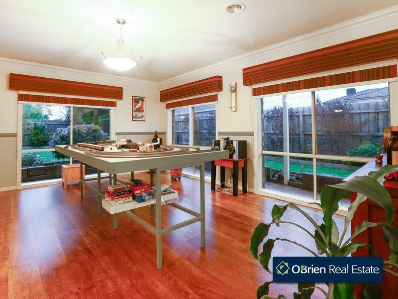 3 Atlanta Glen, Cranbourne VIC 3977